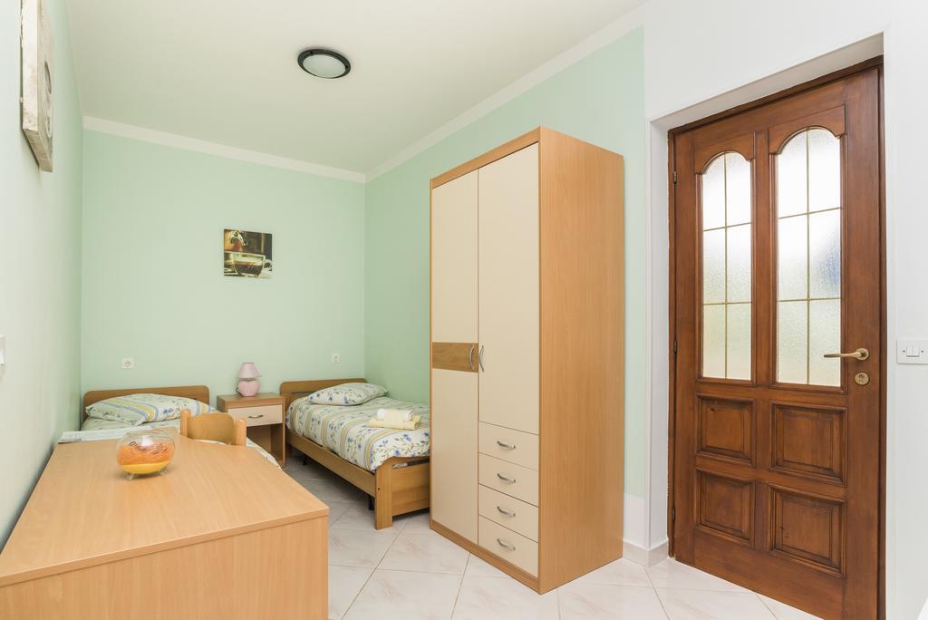 Apartments Catic Umag Exterior foto